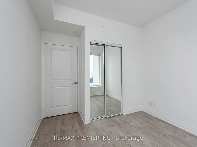 10 Rouge Valley Dr W #808 — Photo 11