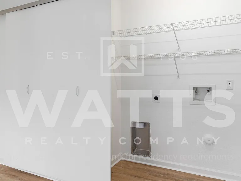 535 Walker Rd — Photo 7