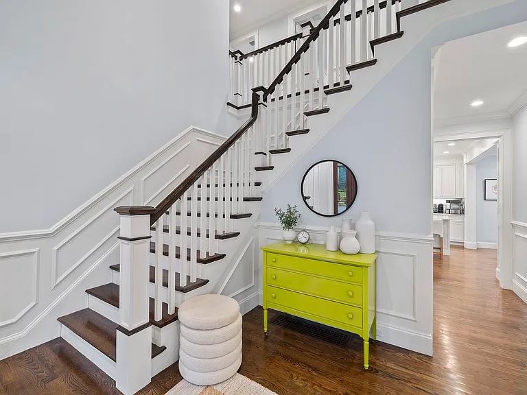 11 Woodhaven Rd — Photo 17