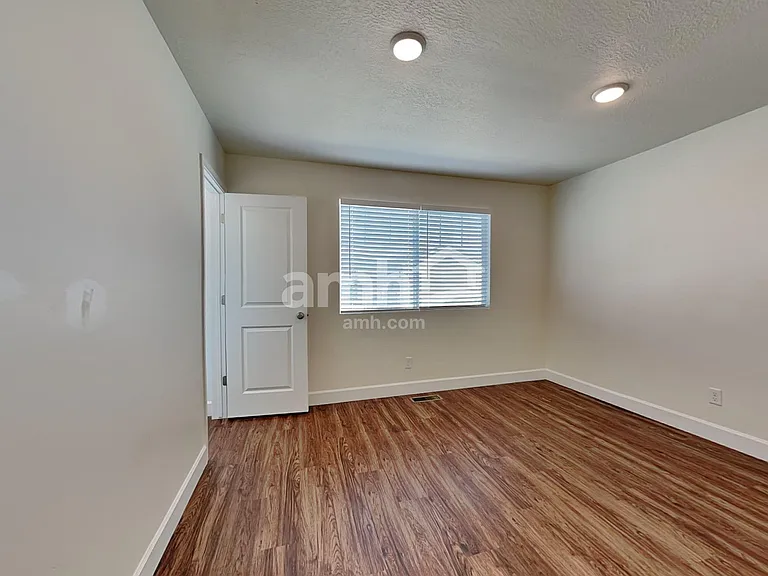3314 S Fields Ave — Photo 19