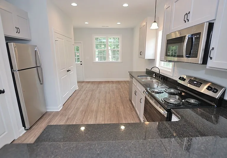 524B Amerson Ct — Photo 2
