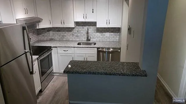 1 bed, 750 sqft, $2,000 — Photo 1