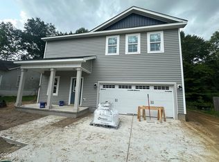 214 Hayden Pl, Jacksonville, NC 28540