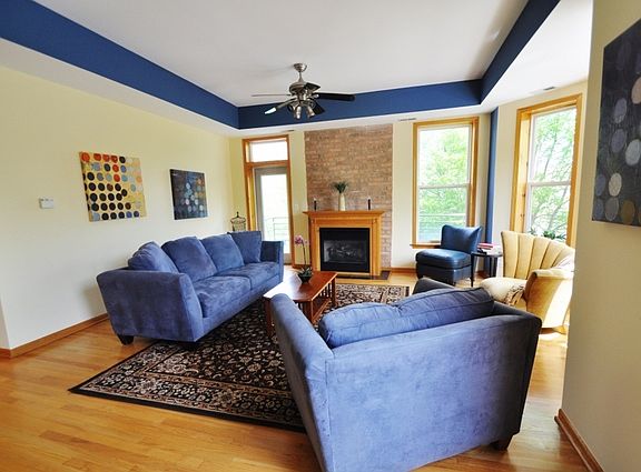 3rd image of 6412 S Woodlawn Ave #2NE