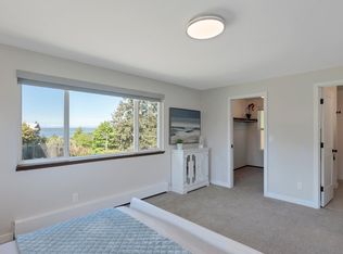 18215 3rd Pl SW, Normandy Park, WA 98166