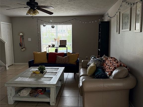 5th image of 509 Nelson Ln