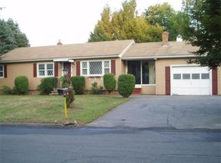 22 Redgate Dr, Methuen, MA 01844