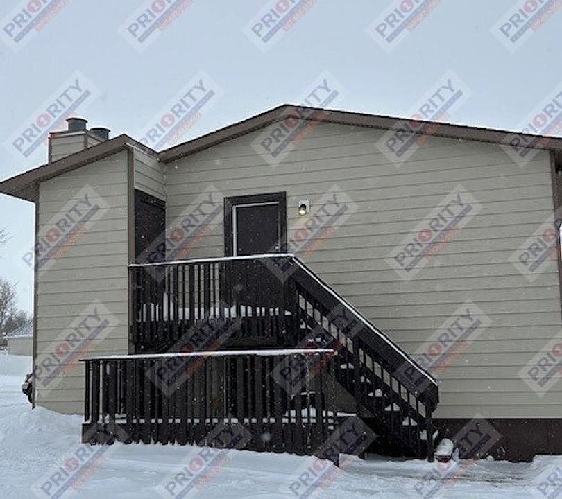 1st image of 1415 Eagles Nest Cir #B