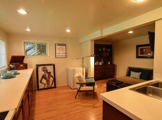 8308 NE 169th St, Kenmore, WA 98028