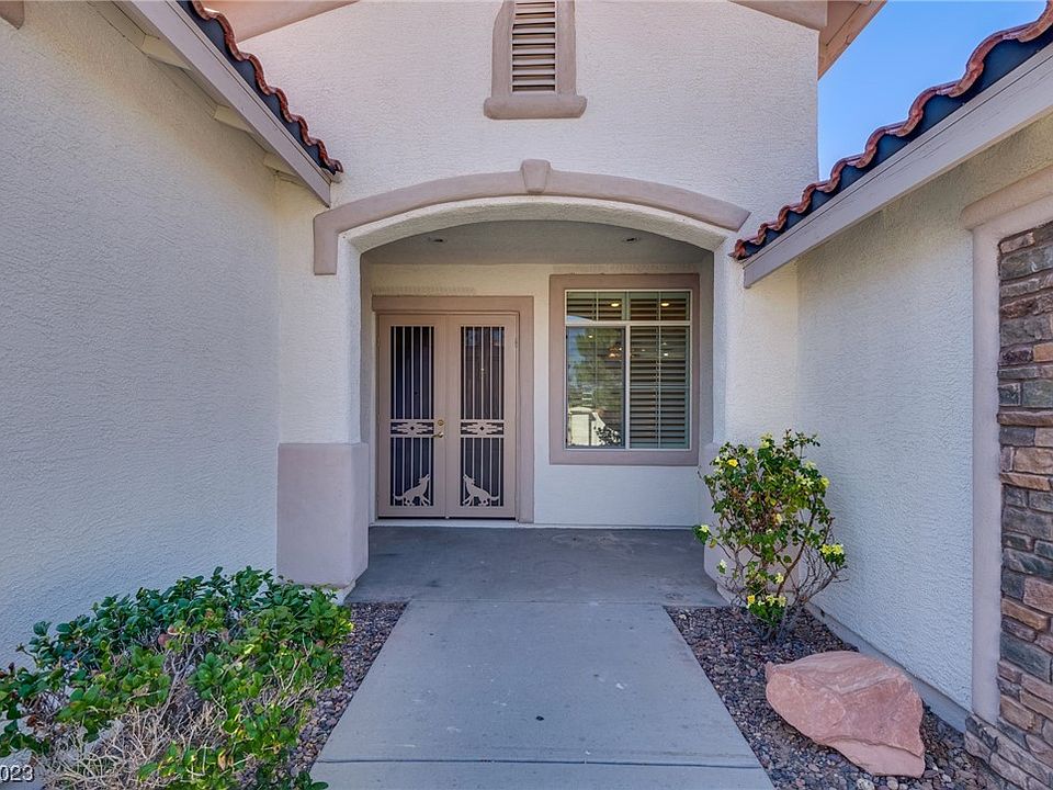 3019 Azure Bay St, Las Vegas, NV 89117 | Zillow