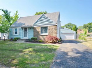 162 Langford Rd, Rochester, NY 14615