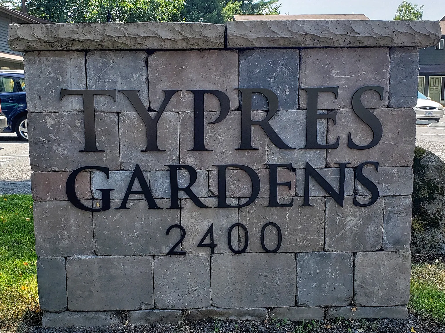 Typres Gardens — Photo 1