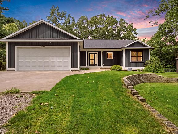 2nd image of 3848 Trailside Dr