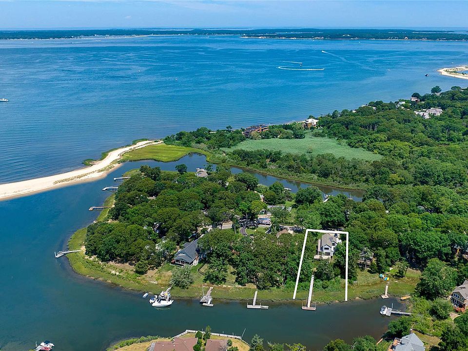 43 Noyac Harbor Rd, Sag Harbor, NY 11963 MLS 3376447 Zillow