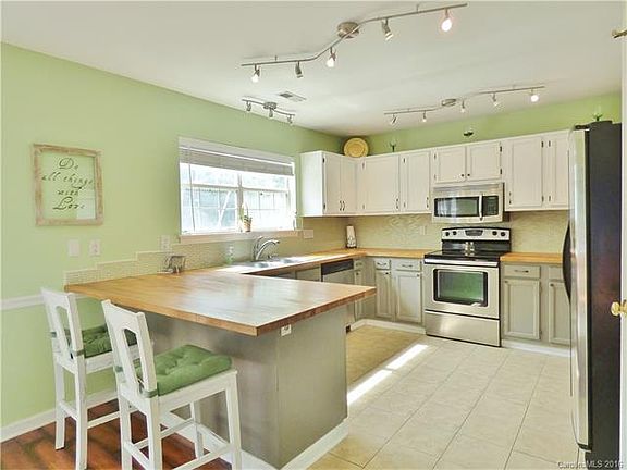 2nd image of 8302 Bedford Green Ln