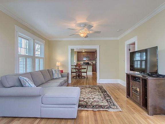 5th image of 21 Dove St
