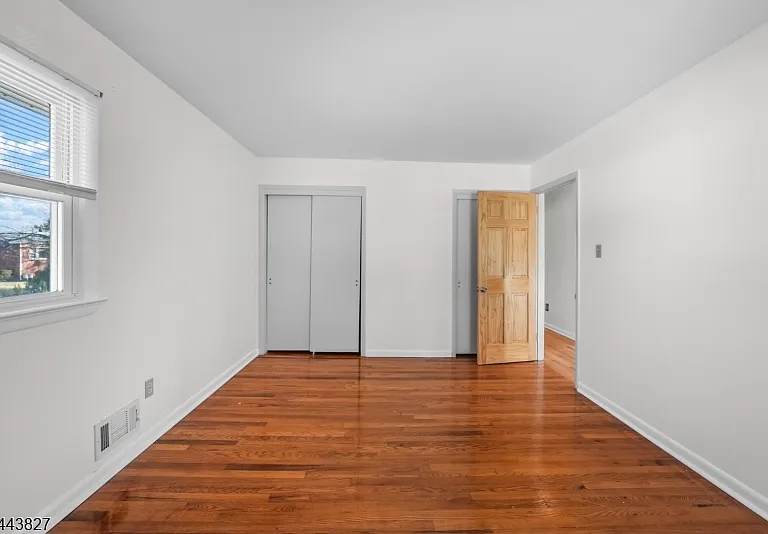 895 Patton St — Photo 12