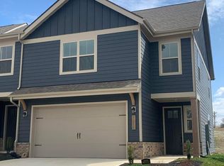 1611 Mountain Quail Cir, Maryville, TN 37801