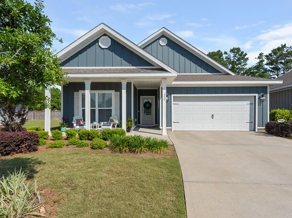 355 Lightning Bug Ln, Freeport, FL 32439