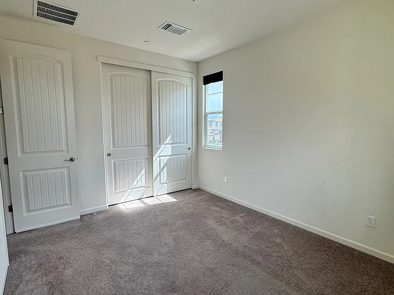 4389 Natomas Central Dr — Photo 23