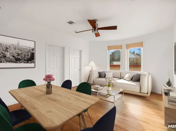 515 Gregory Ave APT 8, Weehawken, NJ 07086