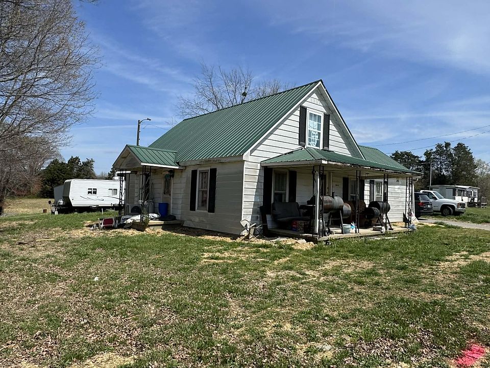1st image of 9842 Russell Springs Rd