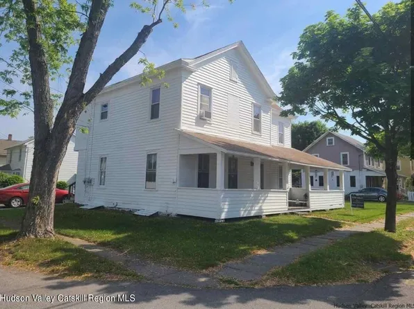 168 Salem St, Port Ewen, NY 12466