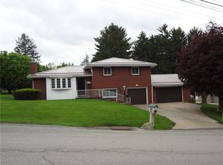 1116 Monastery Dr, Latrobe, PA