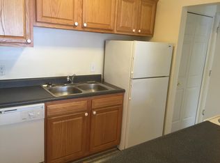 782 Woodcreek Ct #A, Ypsilanti, MI 48198