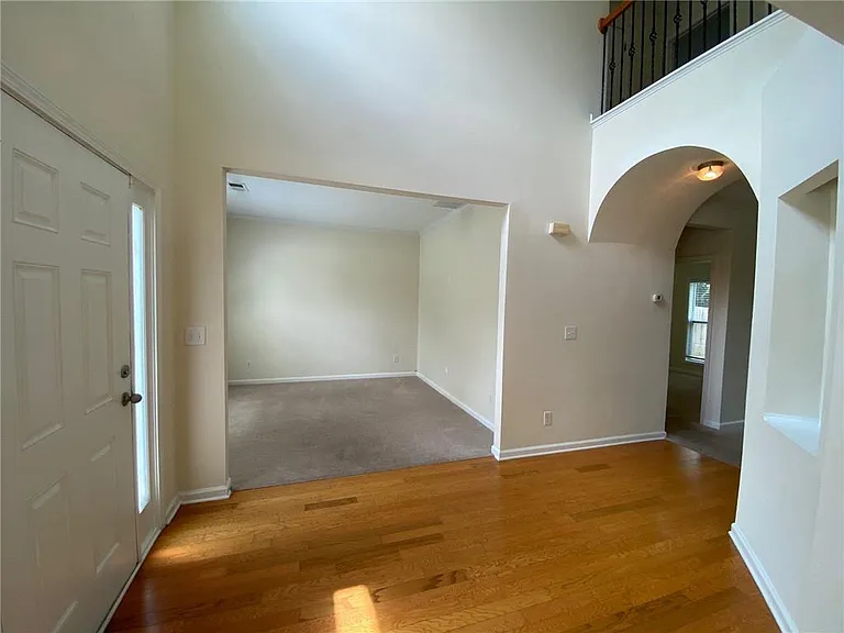2146 Peach Shoals Cir — Photo 8