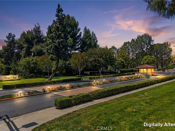 5th image of 525 Riviera Ct