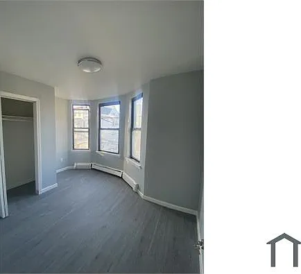 58 Chestnut St #2W — Photo 2