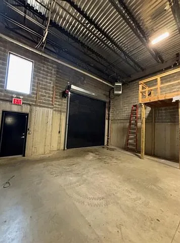 Studio, $4,850 — Photo 3