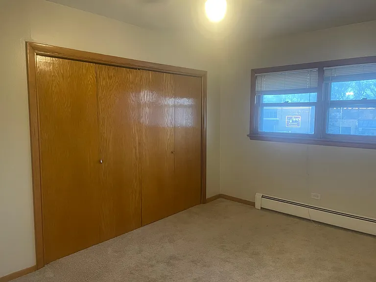 10016 S Pulaski Rd #12 — Photo 6