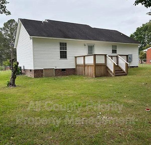303 Sunrise Ave — Photo 11
