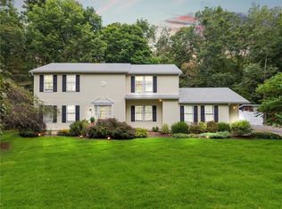 12 Sunset Dr, Lansing, NY 14882