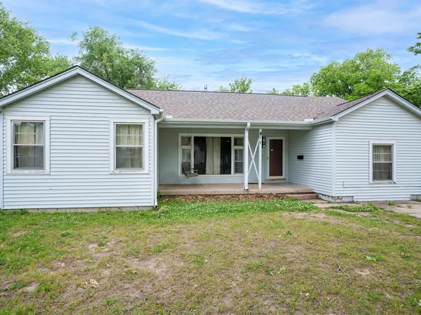 1514 W 16th St N, Wichita, KS 67203