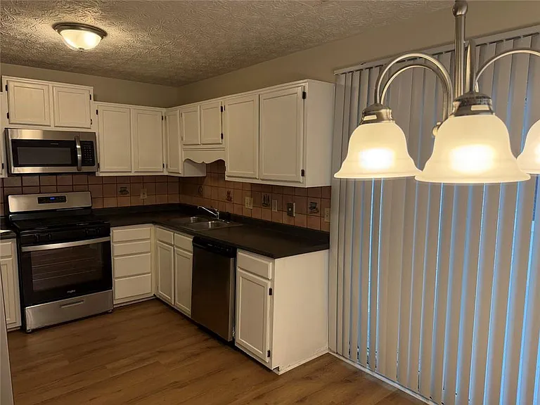 1819 Crescent Hill Dr NW — Photo 8