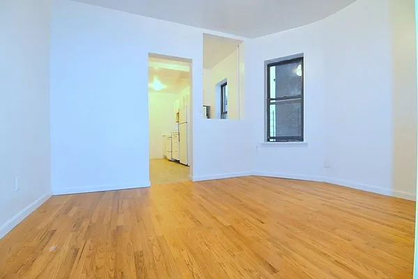 Rented by Manhattan Spaces | media 38