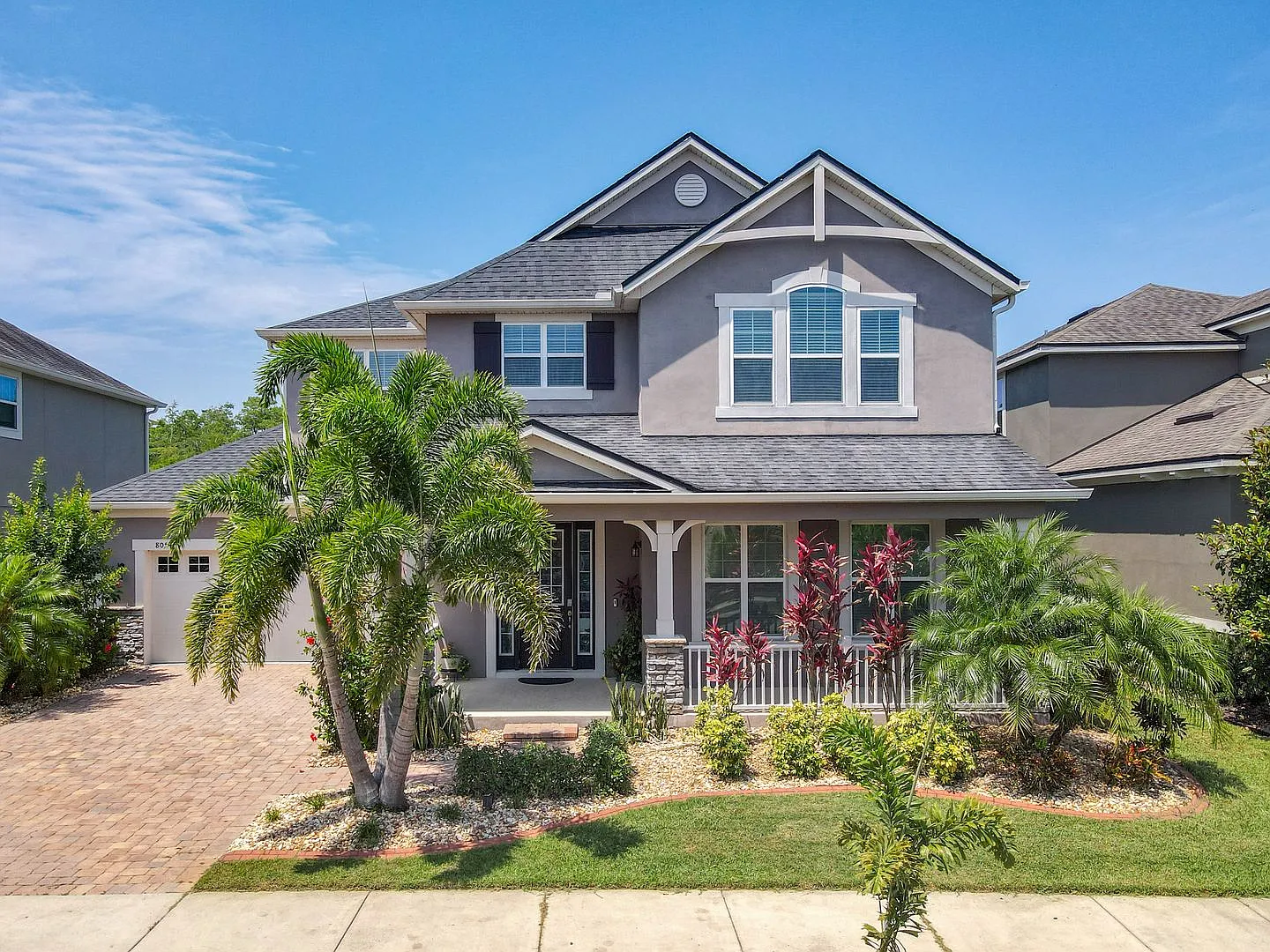 Now Available Beautiful 4-Bedroom Pet Friendly Home For Rent In Randal Park! — Photo 1
