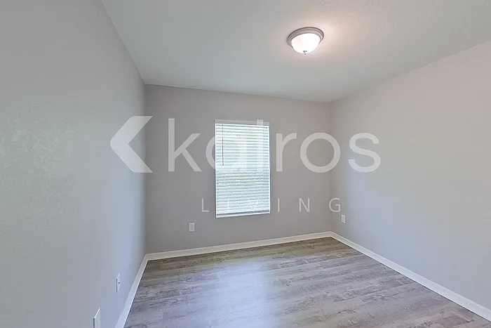 1124 Ware Ave — Photo 9