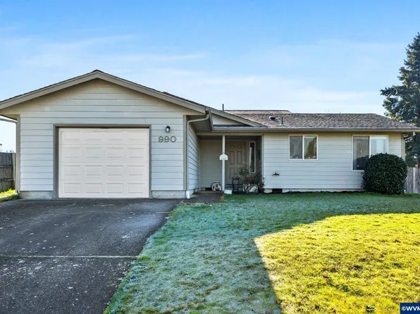 990 Cheryl St, Aumsville, OR 97325