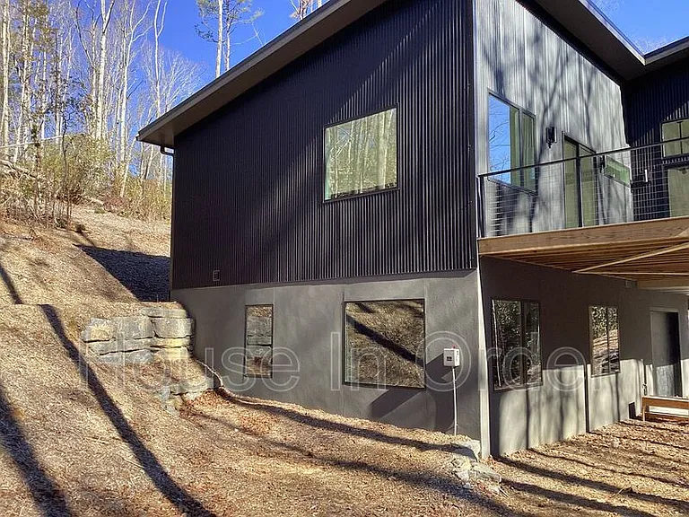 170 Mountain Laurel Ln — Photo 34