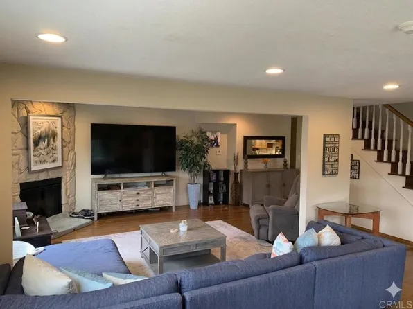 2707 Carnegie Ln #1, Redondo Beach, CA 90278
