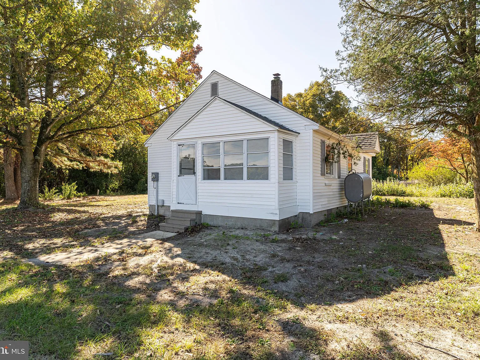 3 bed, 960 sqft, $1,495 — Photo 2