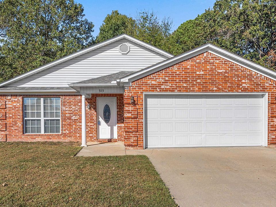 1st image of 513 Hidden Forest Dr