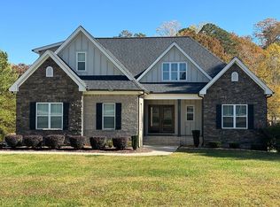 1381 Glenwood Rd, Kernersville, NC 27284