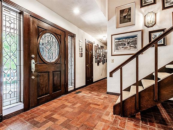 3rd image of 4315 Saint Gregory Dr