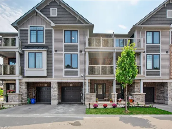 288 Glover Rd #21, Hamilton, ON L8E 5H6