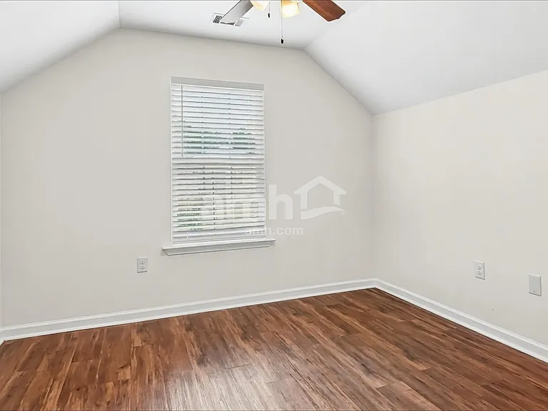 455 Sunbury Dr — Photo 13